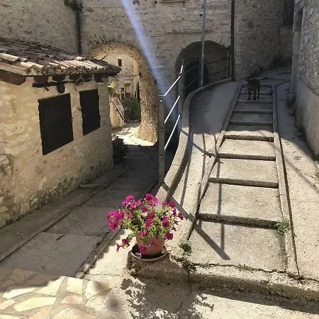 Le Case Dell'Arco - Monte San Vito Scheggino Exterior photo